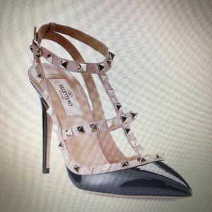 Valentino Garavani heels Rockstud ankle strap pump